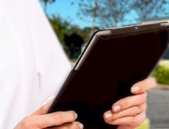 Checklist on an electronic tablet 